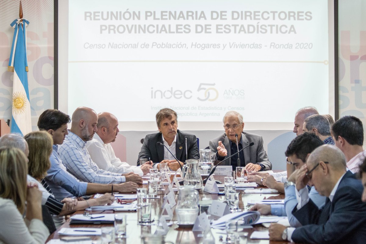 14/12/18. El director del INDEC, Jorge Todesca, encabezó una reunión plenaria que convocó a los directores provinciales de estadística de las 24 jurisdicciones del país y a los delegados en las regiones Noroeste, Noreste y Patagonia, para establecer los lineamientos generales del Censo 2020.